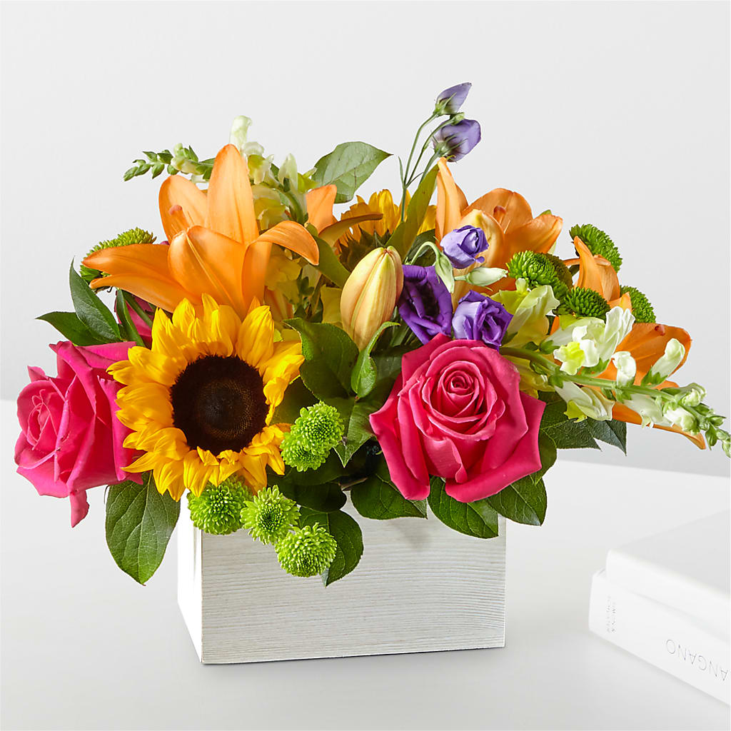Best Day Box Bouquet – Flower Shop Of Farmingdale, Farmingdale NY