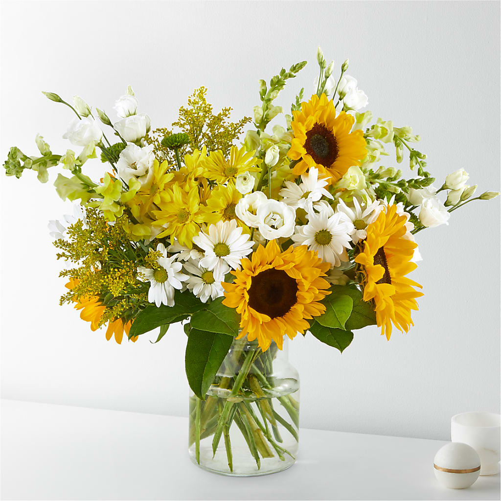 Hello Sunshine Bouquet – Flower Shop Of Farmingdale, Farmingdale NY
