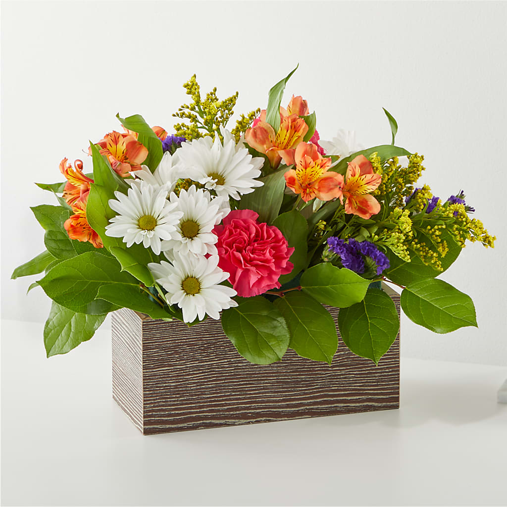 Oopsie Daisy Box Bouquet – Flower Shop Of Farmingdale, Farmingdale NY