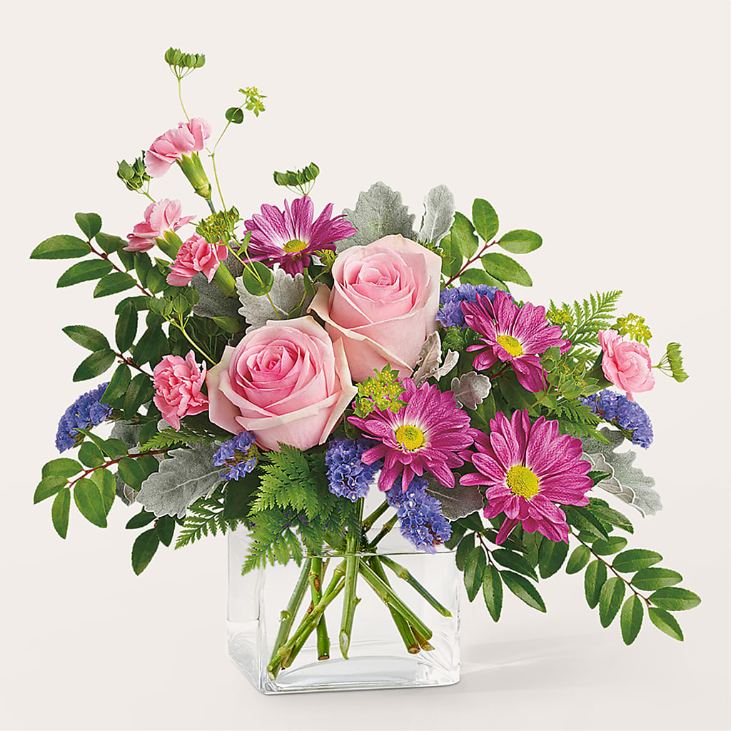 Starlet Bouquet – Flower Shop Of Farmingdale, Farmingdale NY