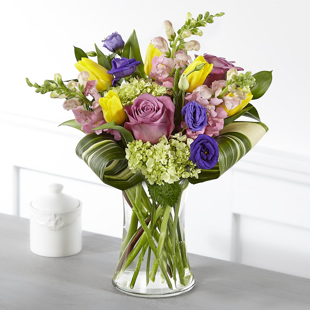 Wondrous Memories Bouquet – Flower Shop Of Farmingdale, Farmingdale NY