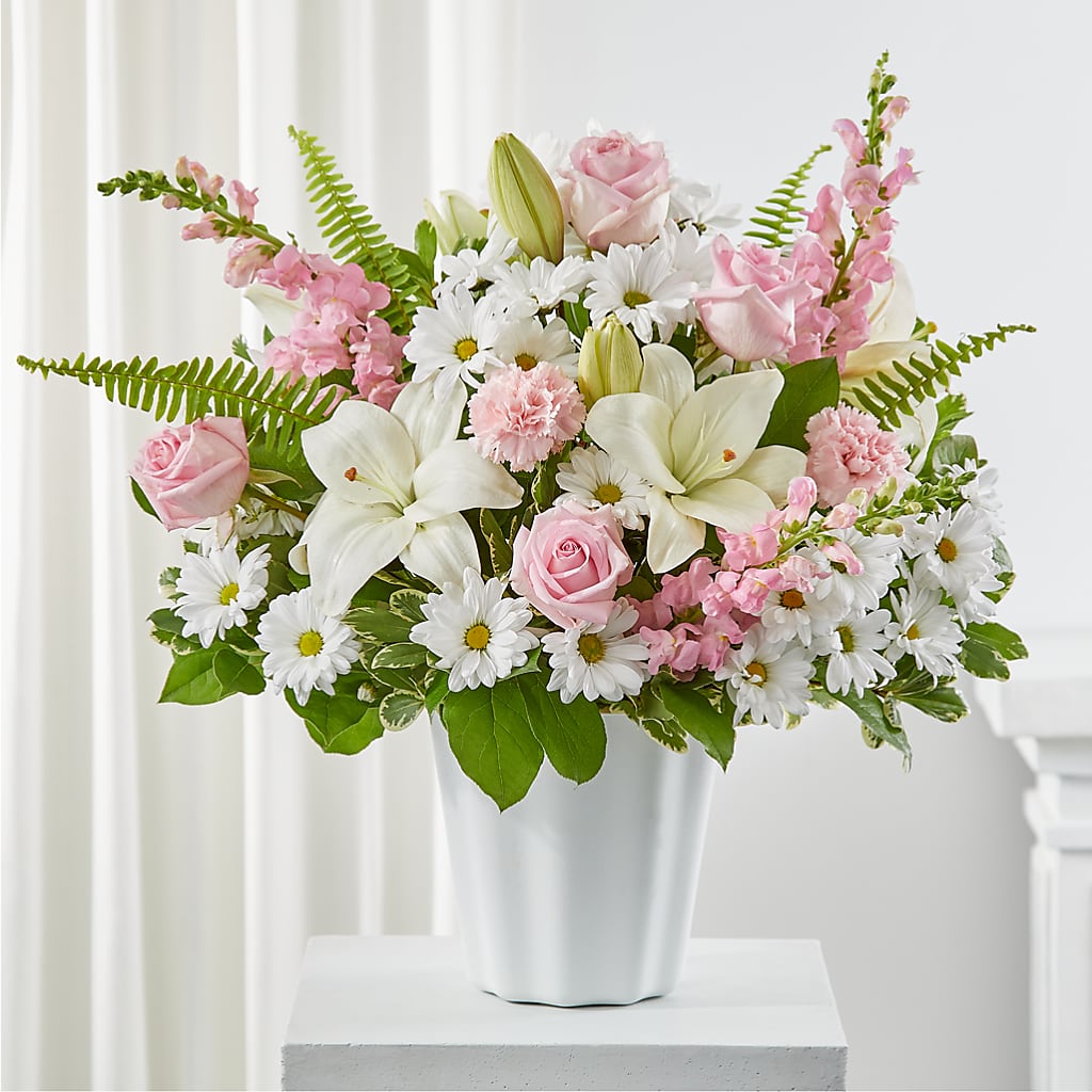 Soft Touch Tabletop Basket – Flower Shop Of Farmingdale, Farmingdale NY