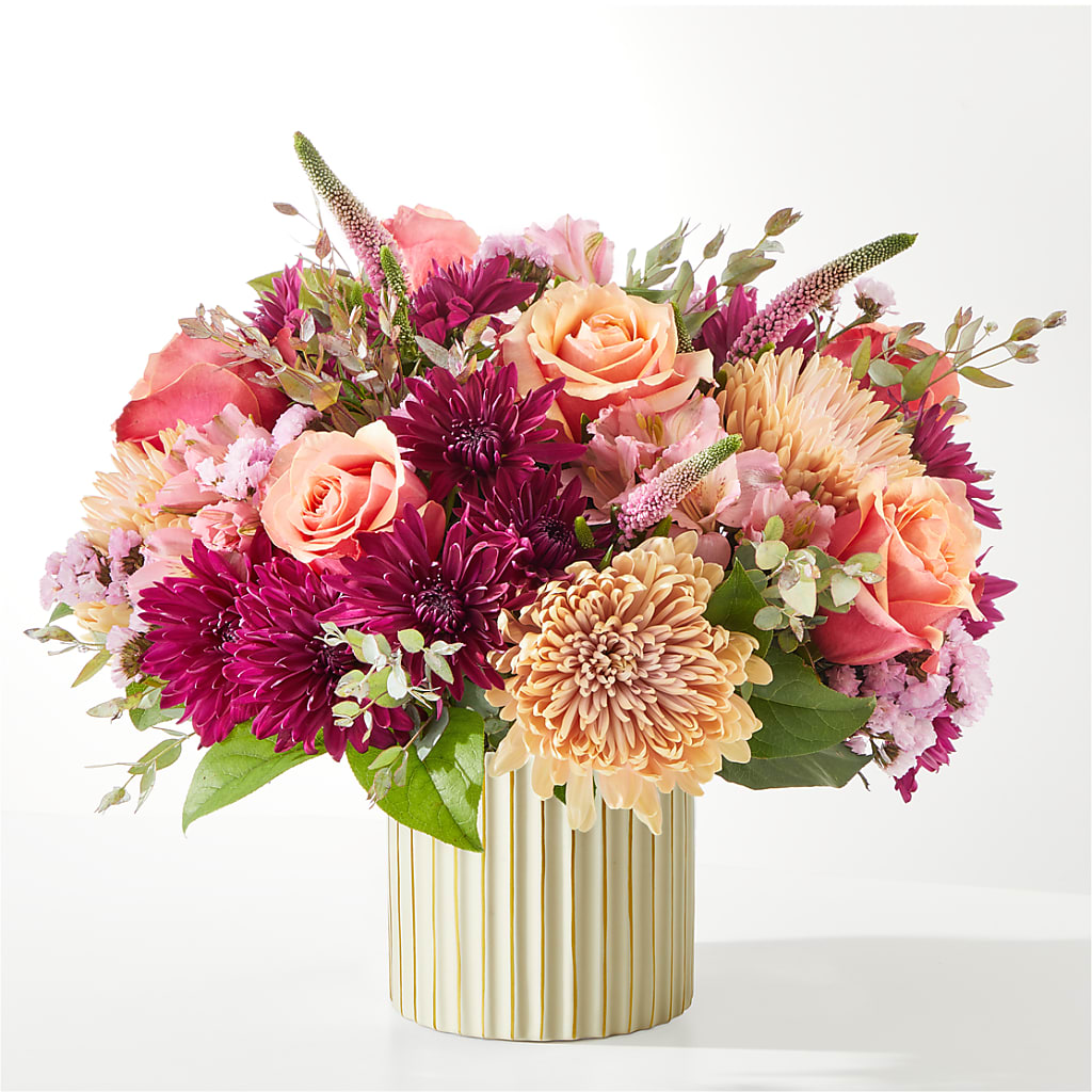 Berry Cobbler Bouquet with Ivory Vase – Flower Shop Of Farmingdale, Farmingdale NY