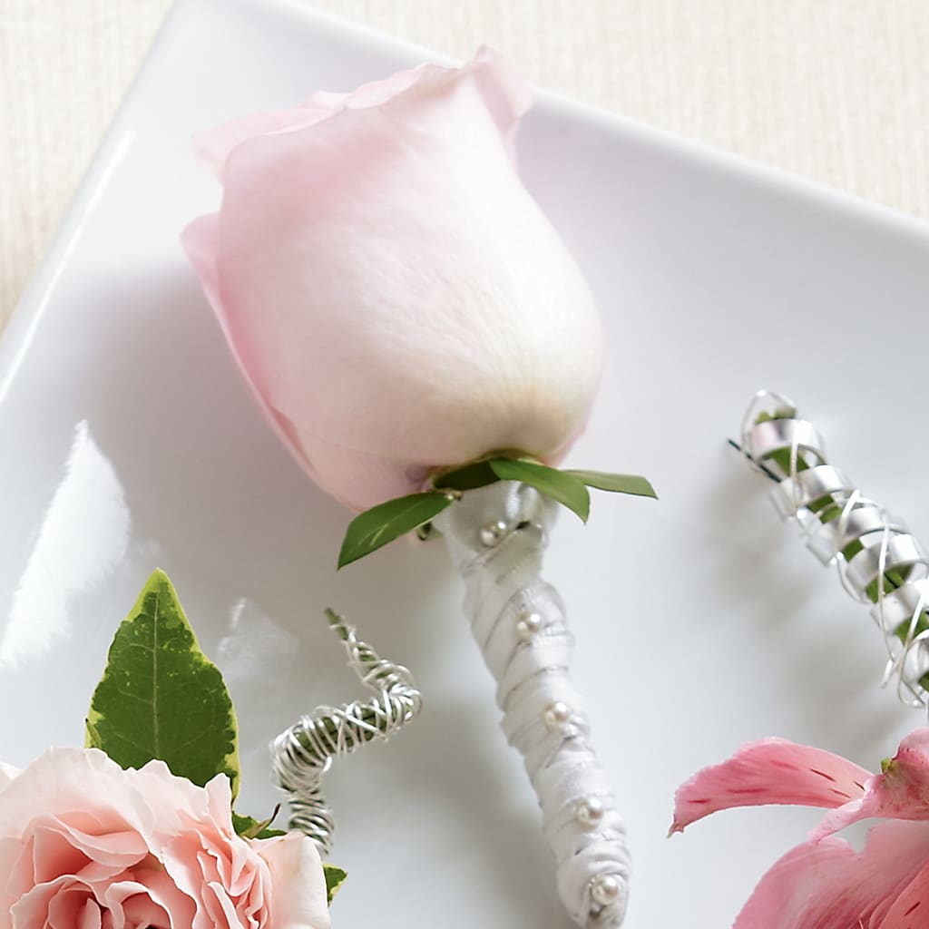 Pink Rose Boutonniere – Flower Shop Of Farmingdale, Farmingdale NY