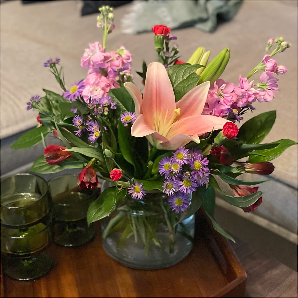 Romantique Bouquet –  Flower Shop Of Farmingdale, Farmingdale NY
