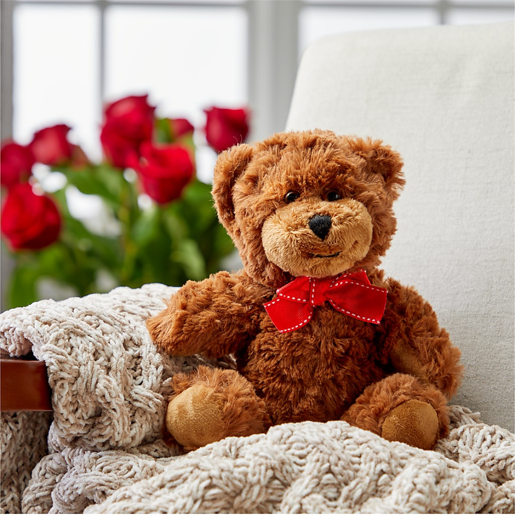 Romantic Long Stem Red Rose Bouquet Bundles –  Flower Shop Of Farmingdale, Farmingdale NY