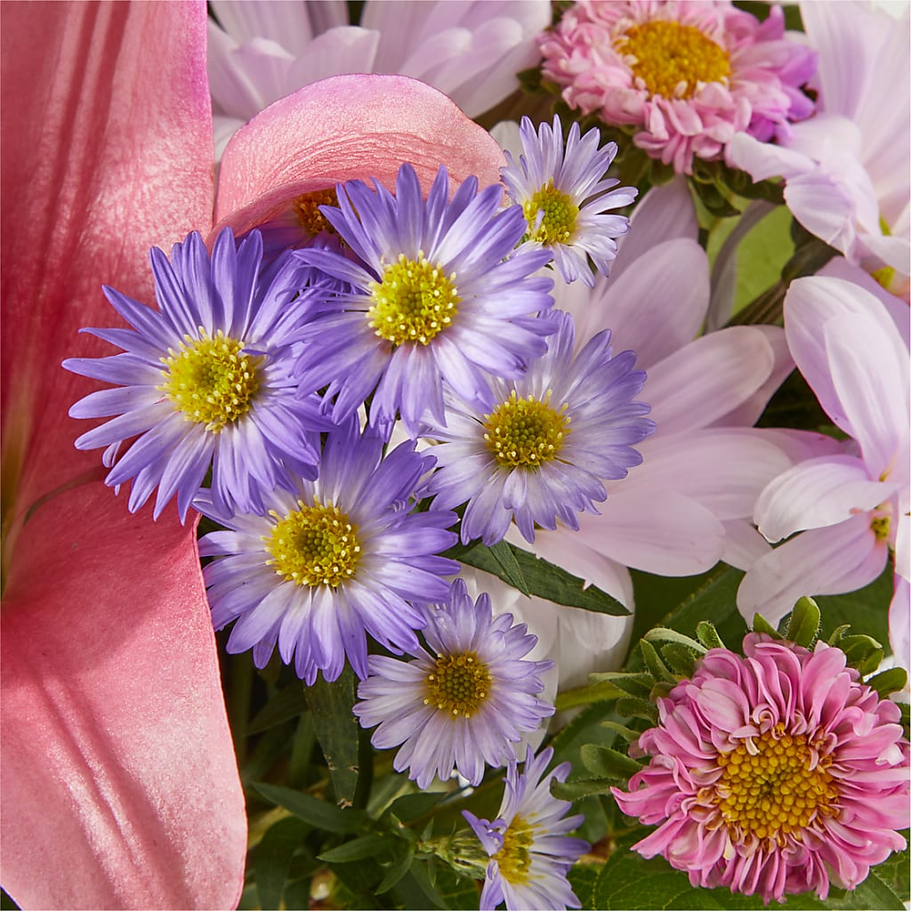 Pirouette Bouquet –  Flower Shop Of Farmingdale, Farmingdale NY