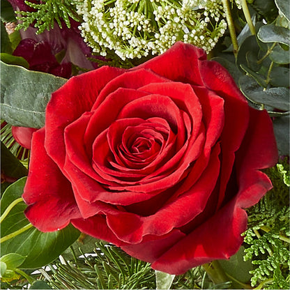 Cranberry Fizz Bouquet –  Flower Shop Of Farmingdale, Farmingdale NY