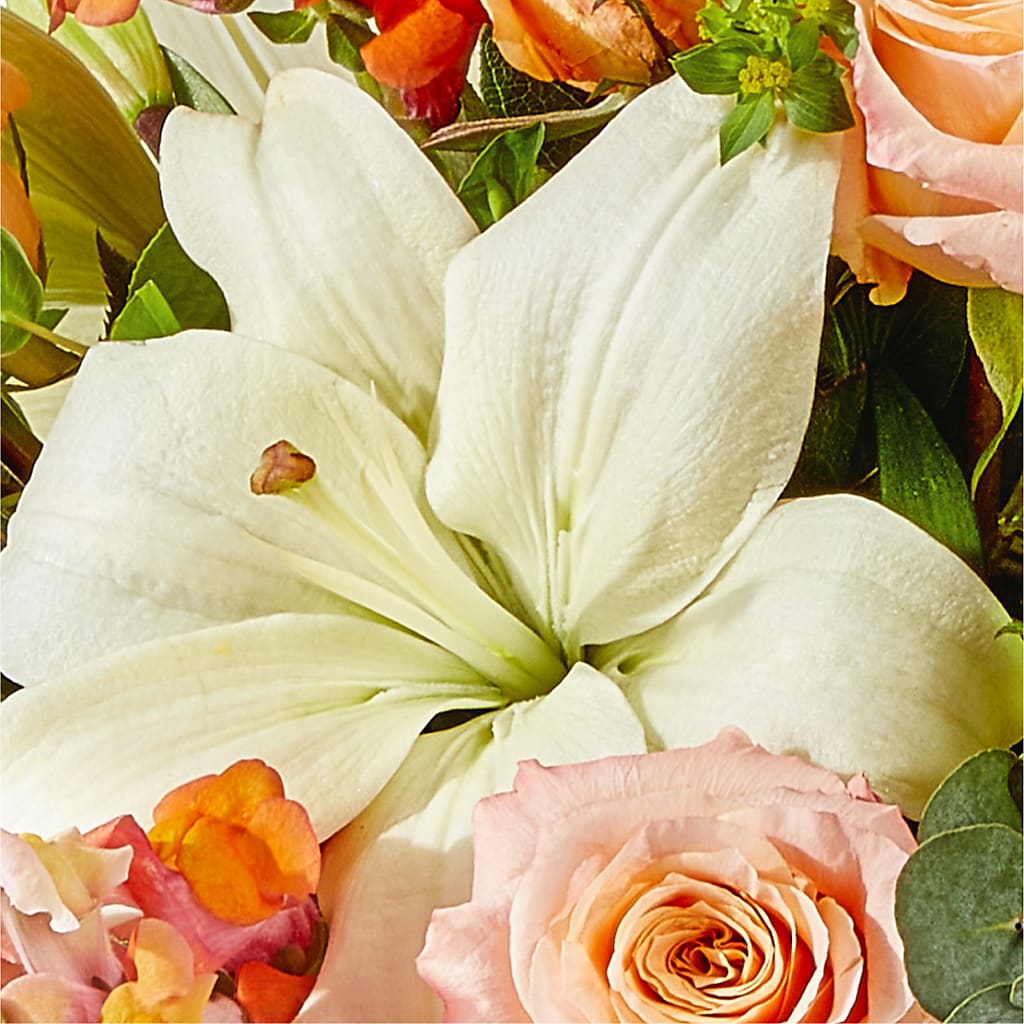Grapefruit Splash Bouquet –  Flower Shop Of Farmingdale, Farmingdale NY
