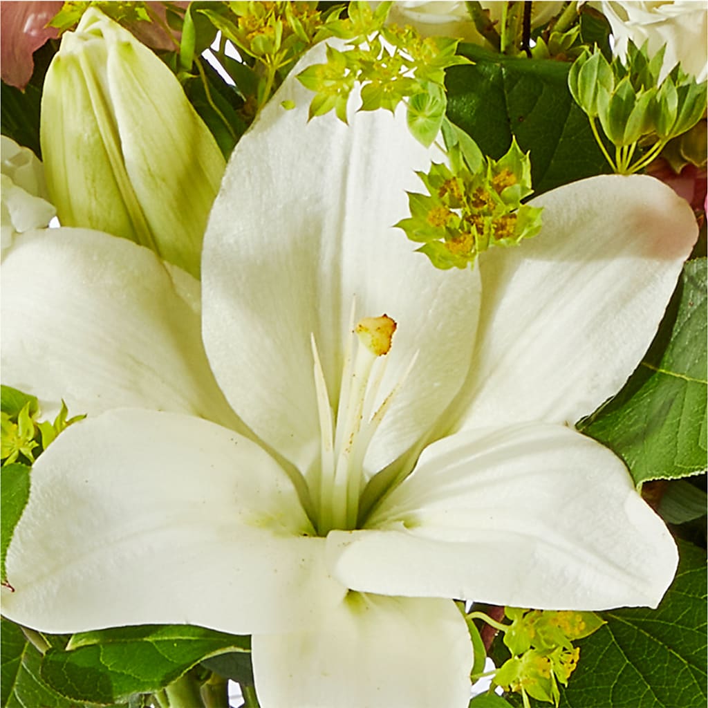 Fondly Bouquet –  Flower Shop Of Farmingdale, Farmingdale NY