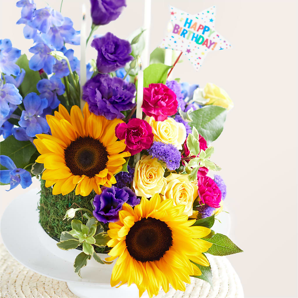Star of the Day Floral Cake –  Flower Shop Of Farmingdale, Farmingdale NY